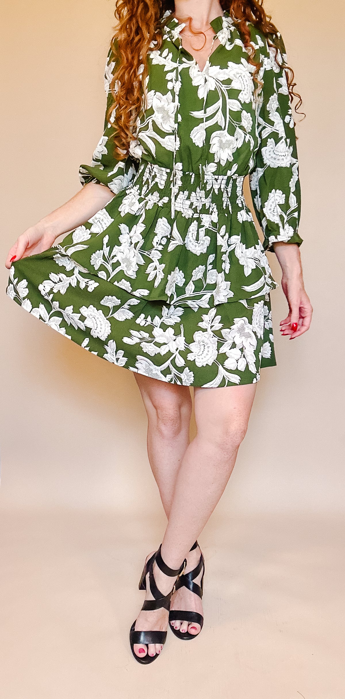 green and white tiered dress Olive Mini – Rachelandco.usa Winters Size:XLG PT it’s the dress that Queen Maxima of the